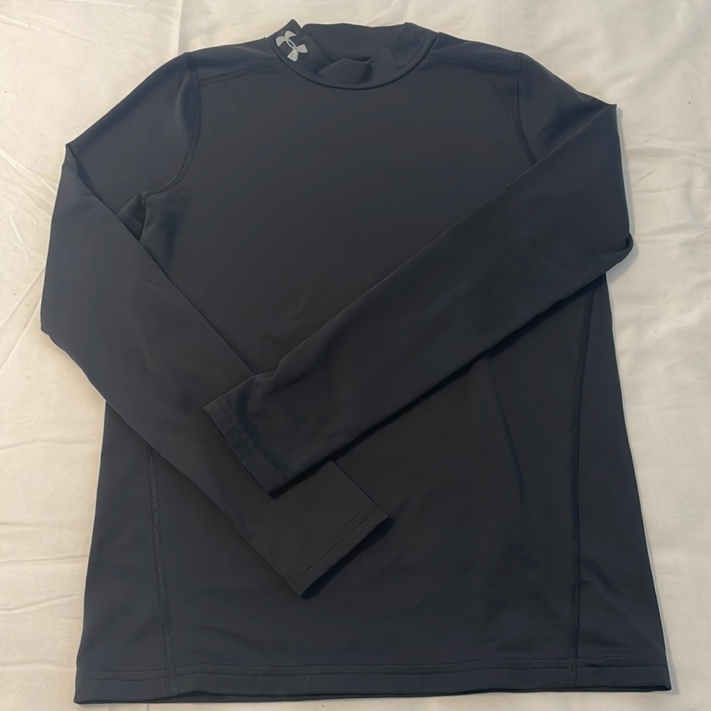Under Armour boys long sleeve coldgear top size large
